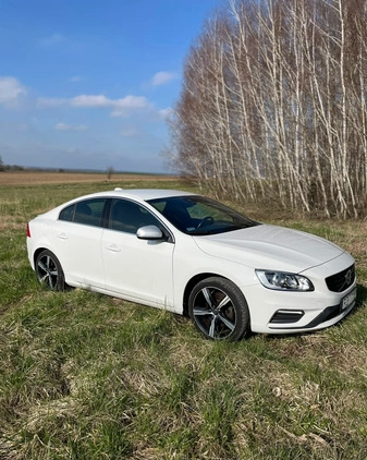 Volvo S60 cena 73500 przebieg: 132000, rok produkcji 2018 z Rzeszów małe 172